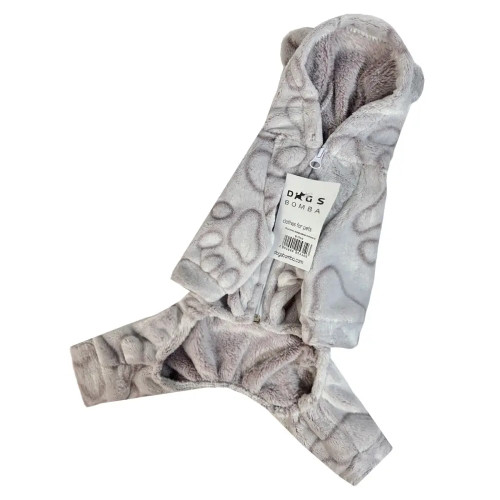 Махровый костюм для собак Dogs Bomba с принтом лапки серый D-175