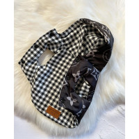 Тепла двохстороння жилетка для собак невеликого розміру